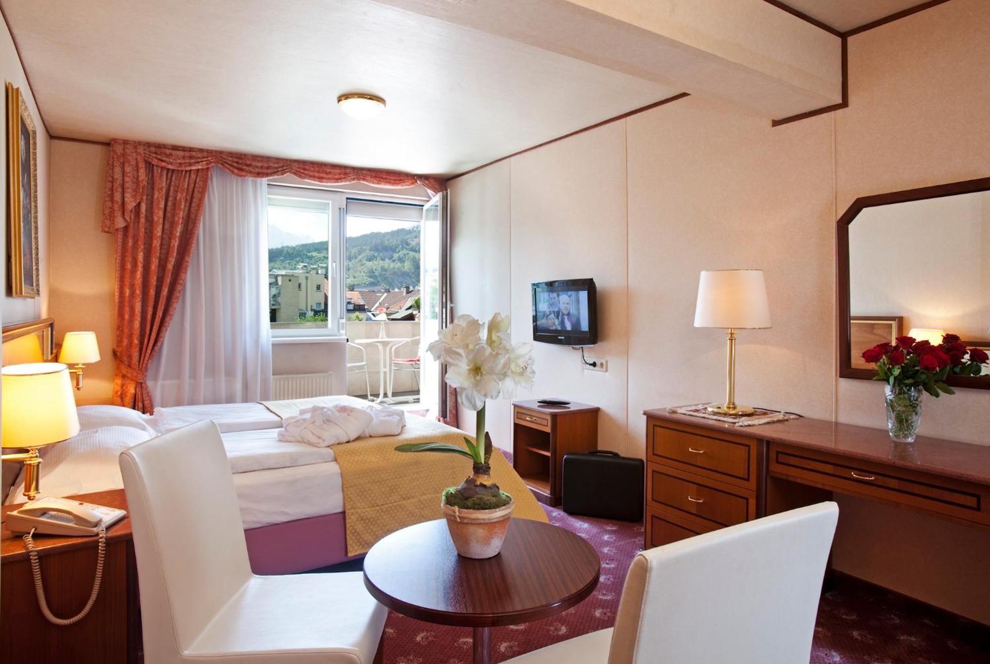 Hotel Neue Post I Self Check-In Innsbruck Luaran gambar