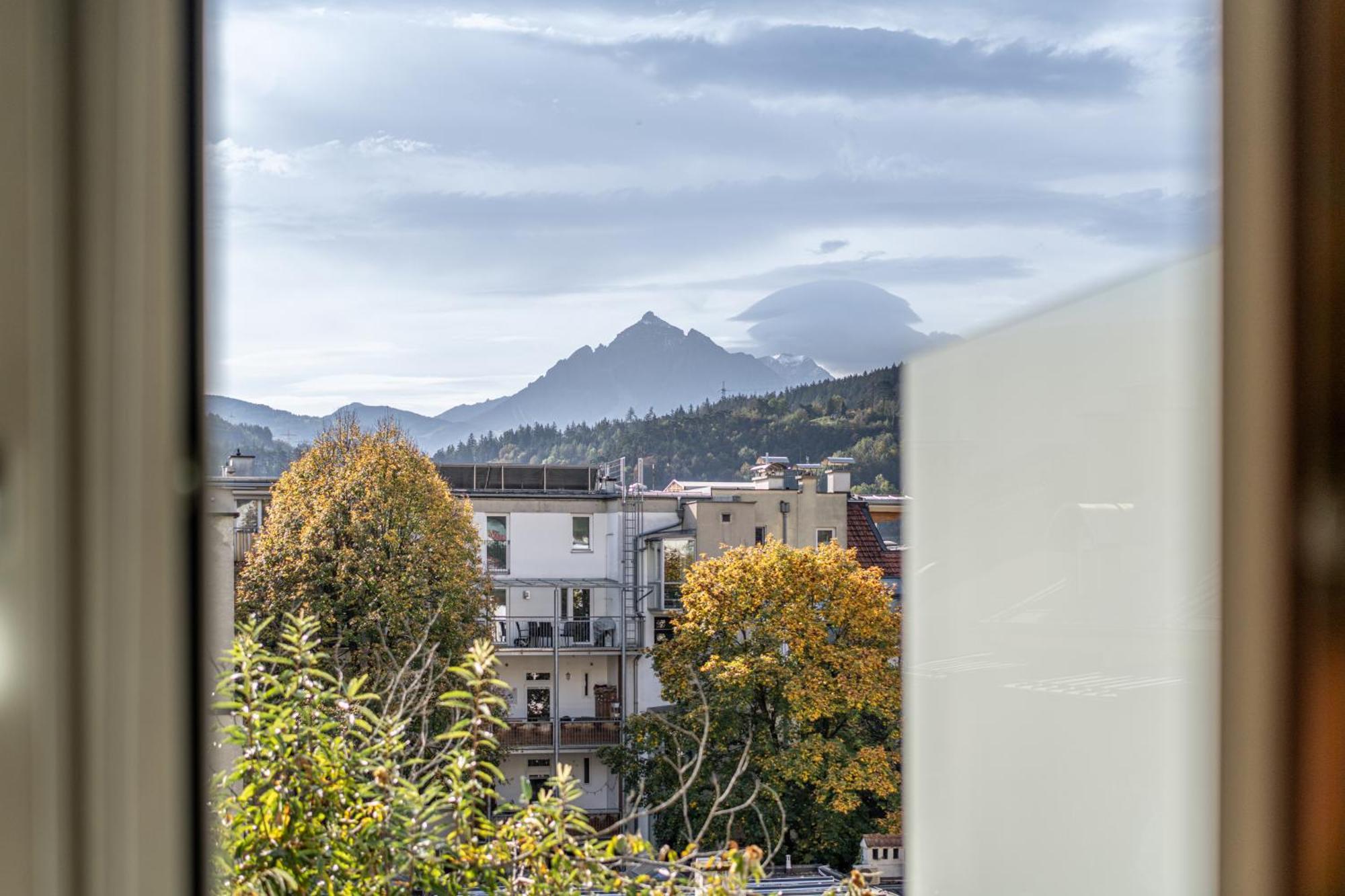 Hotel Neue Post I Self Check-In Innsbruck Bilik gambar