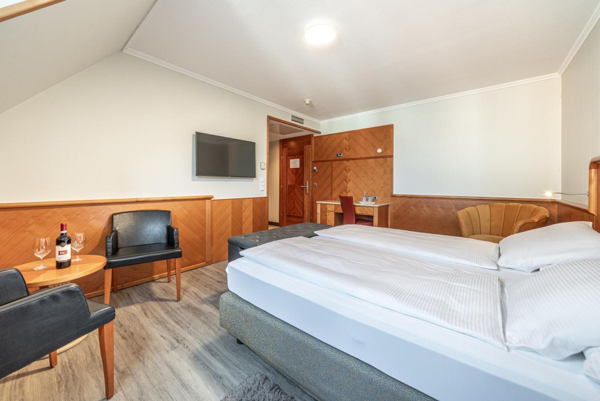 Hotel Neue Post I Self Check-In Innsbruck Luaran gambar