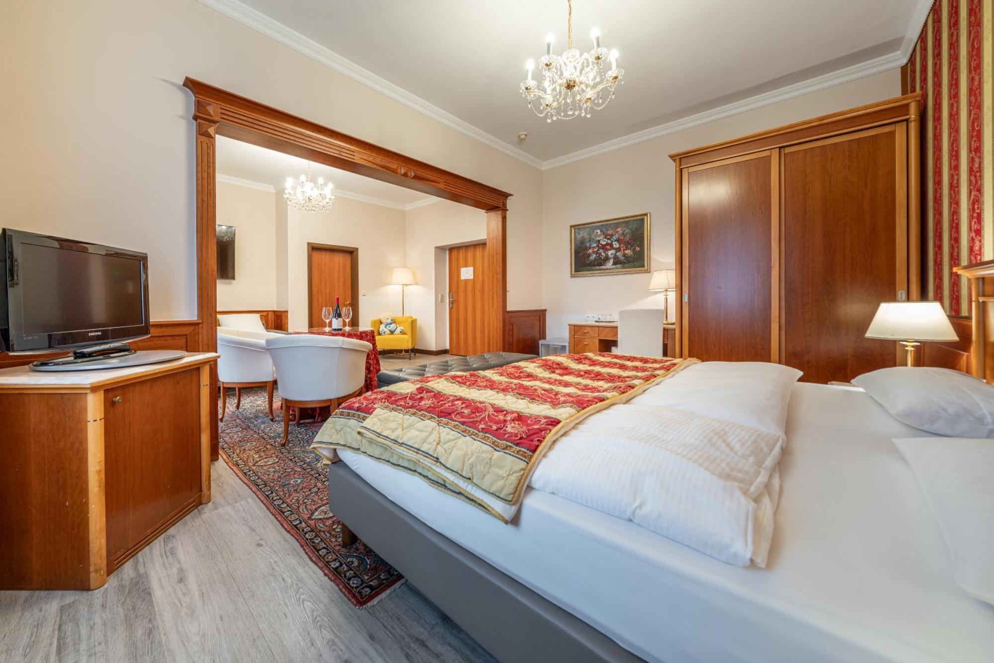 Hotel Neue Post I Self Check-In Innsbruck Luaran gambar
